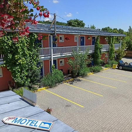 Max Motel Hinterzhof Exteriör bild