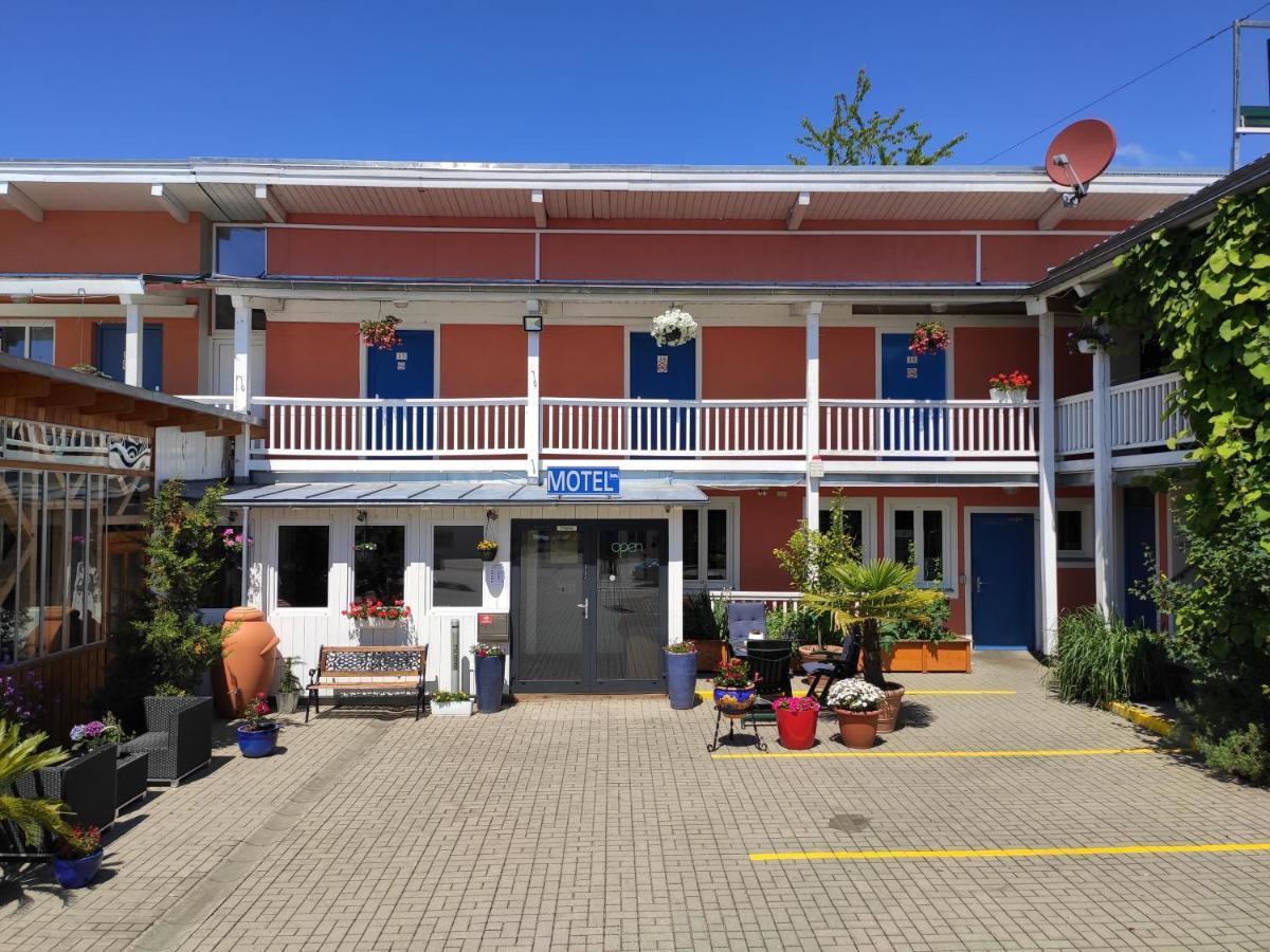 Max Motel Hinterzhof Exteriör bild